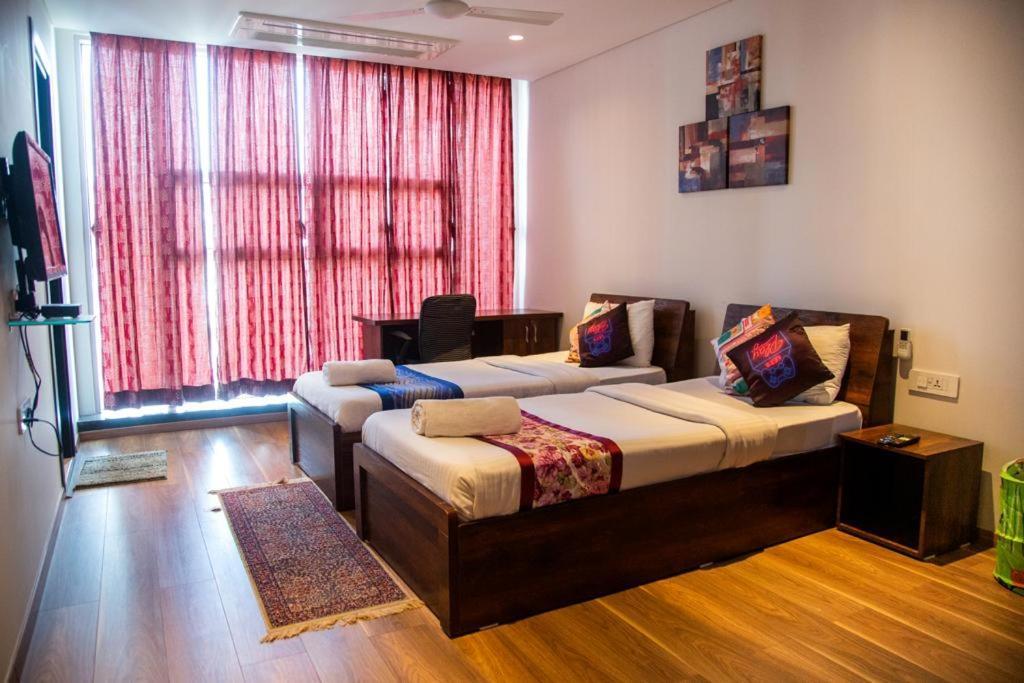 Guest House Service Apartments Pune Exterior photo